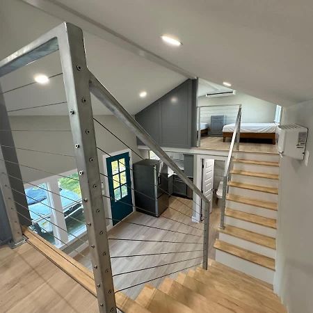 Shared Room In Shared Luxury Tiny Home Austin Extérieur photo